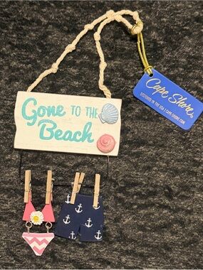 Cape Shore 'Gone to the Beach' Hanging Accessory